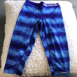 Nike pro combat women’s compression capris